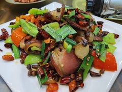 风味炒腊肉-苗姑酒堂(仁义社区店)