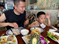 -Dang restaurant (patong phuket)