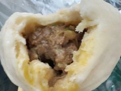 牛肉包子-胡家包子·清真(大众巷店)