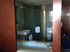 -南桥绿地铂骊酒店