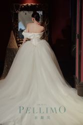 -派丽莫Pellimo原创设计婚纱品牌
