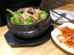 辣五花肉盖饭-山海珍味韩国料理(奥城店)