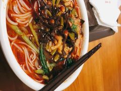 -水平有限螺蛳粉(宏达大厦店)