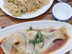 -锦里海景海鲜餐厅.三亚老字号(亚龙湾中心广场店)
