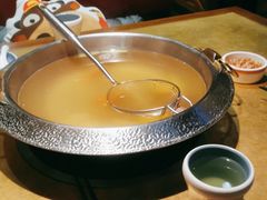 -左庭右院鲜牛肉火锅(金山万达店)