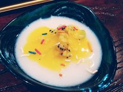 -东巴婆婆云南鱼豆花火锅(大东门店)