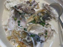 水库鱼头-山水人家