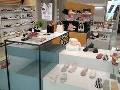 -hotwind热风(悠唐店)