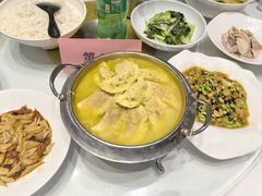 -梅花香里大酒店(郁金香路店)