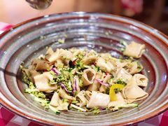 油泼香椿莜面-西贝(宝乐汇店)