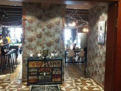 -玩坞轰趴馆·户外团建聚会主题生日派对馆(世豪广场店)