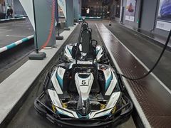 -e赛道卡丁车