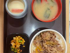 招牌牛肉丼-食其家·牛丼咖喱(苏州永旺店)