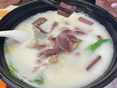 -鸭味先老鸭粉丝馆(瑞金路二号四号小区店)