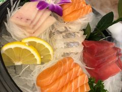 -青瓦餐厅·生鱼片·韩园烤肉(西塔店)