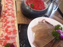 -热火朝天鲜切牛肉火锅(南强街巷店)