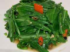 山苏菜炒丁香鱼-南海渔村(珠江新城店)