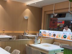 -呷哺呷哺(融创茂店)