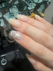 -雪儿·YuKi美甲美睫皮肤管理Salon