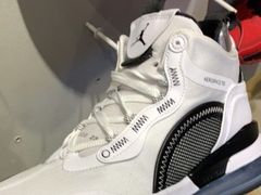 -NIKE品牌体验店(金源新燕莎店)