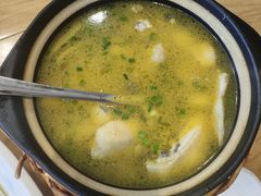 -品鲜村农家菜·阳澄湖大闸蟹(总店)