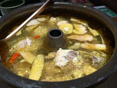 松茸汽锅鸡-云海肴·汽锅鸡·云南菜(美罗城店)