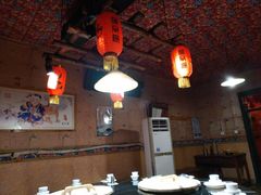 大堂-鱼窝棚柴火铁锅炖(富山屯店)