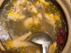 -邹开喜·炭炉鸡煲·海鲜火锅(虹口足球场店)