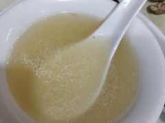 霸王花猪肘汤-区海鸡场饭店(石壁店)