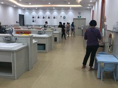 -蓝旗亲子游泳(范湖万达广场店)