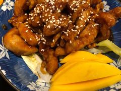 酸甜香芒鸡柳饭-又鸟pizza海南鸡饭(假日广场店)
