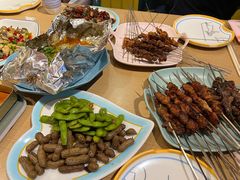 -街角等你.大连海鲜烧烤.经典铁板海鲜串(西安路店)