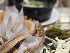 -闫家驴肉老店(华电一校店)