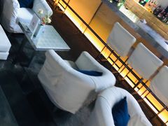 -穹六人间 people 6(岳阳路店)
