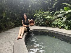 -龙山酒店温泉