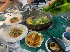-三个椰子·现砍椰子鸡(金源CBD店)