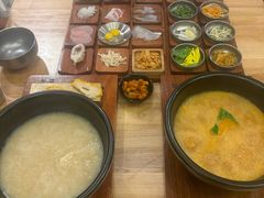 -银米·云南传统过桥米线(双廊黑金冠店)