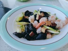 -巧克力渔家.小船海鲜胶东菜(万平口店)