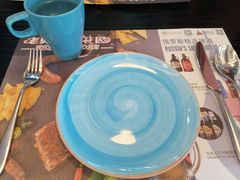 餐具摆设-莫多多餐厅