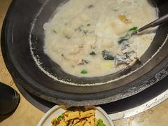 -陈大锅·岳阳鱼馆·地道岳阳菜(美食街店)