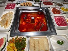 -海底捞火锅鲜切牛肉主题店(长寿路店)