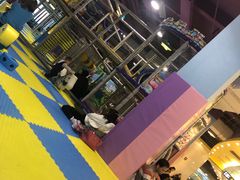 -天空之城欢乐嘉年华苏州店(环球188广场店)