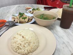 -伍秀泽海南鸡饭茶室