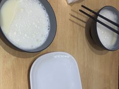-李与白包子铺(桐梓林店)
