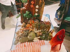 -雍和会海鲜姿造自助(湖东路店)