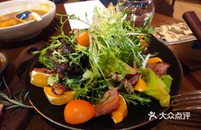 Orange Duck Breast Salad