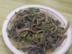 -黑八私房老北京炸酱面