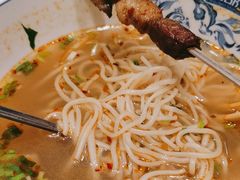 -西部马华清真兰州牛肉面·烧烤夜市(关东店)