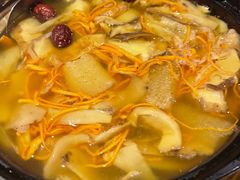-半山腰·云南菜(侨福芳草地店)
