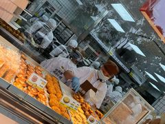 -鲍师傅糕点(江苏路店)